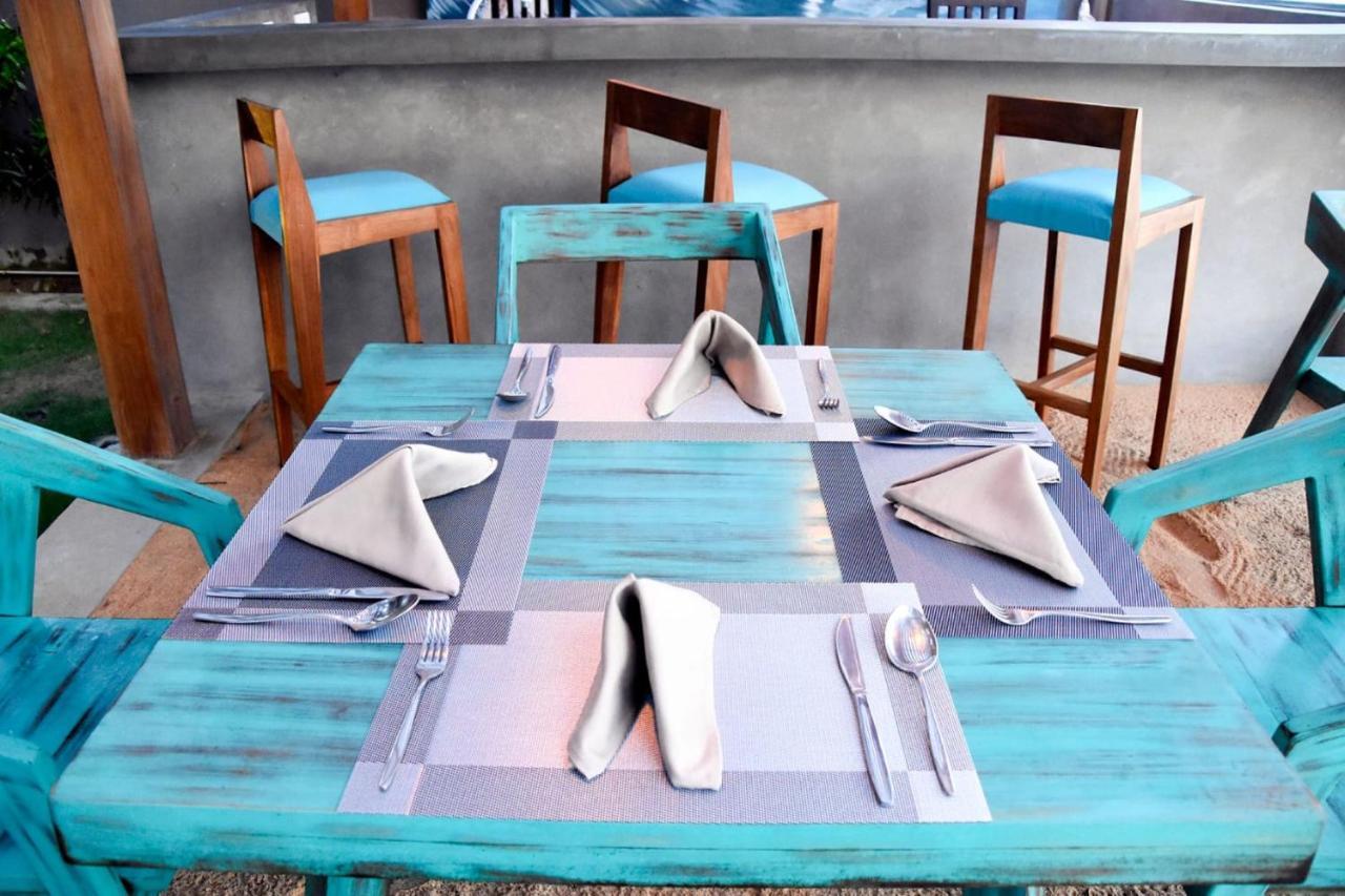 Bk Beach Boutique Hotel - Hikkaduwa Bagian luar foto