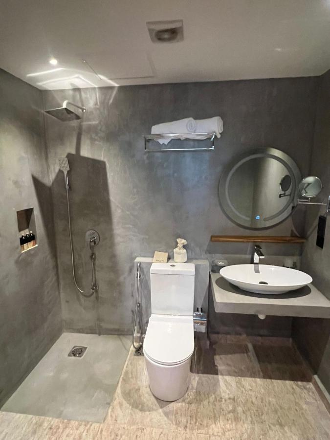 Bk Beach Boutique Hotel - Hikkaduwa Bagian luar foto